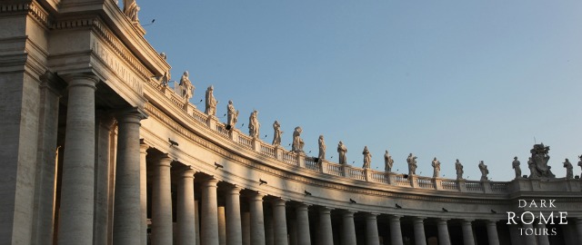 St-Peters-Square-Bernini-Columns