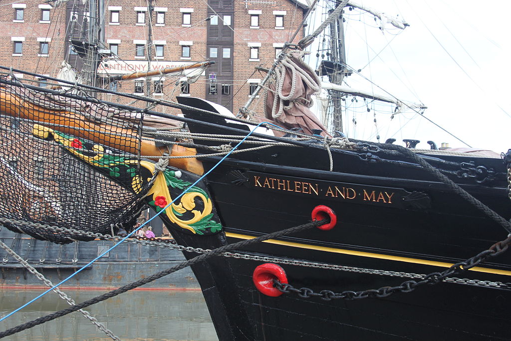 Alice through the looking glass, alice in wonderland 2, filming, gloucester, kathleen and May, Tall ship