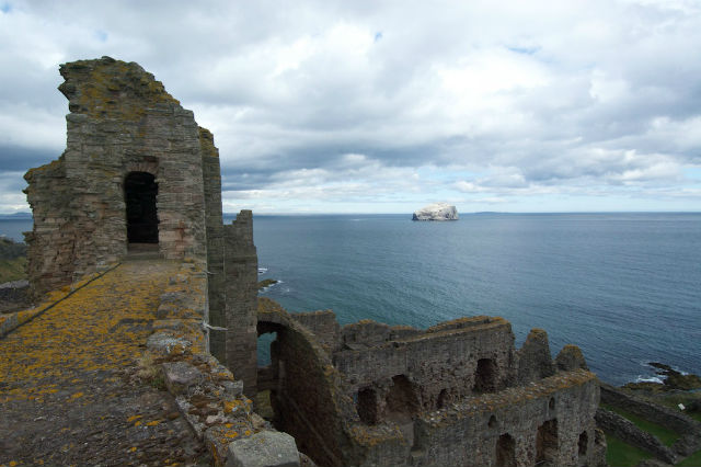 6 Haunted Castles in Scotland We Dare You to Visit
