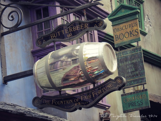 Universal Studios Diagon Alley shops 3