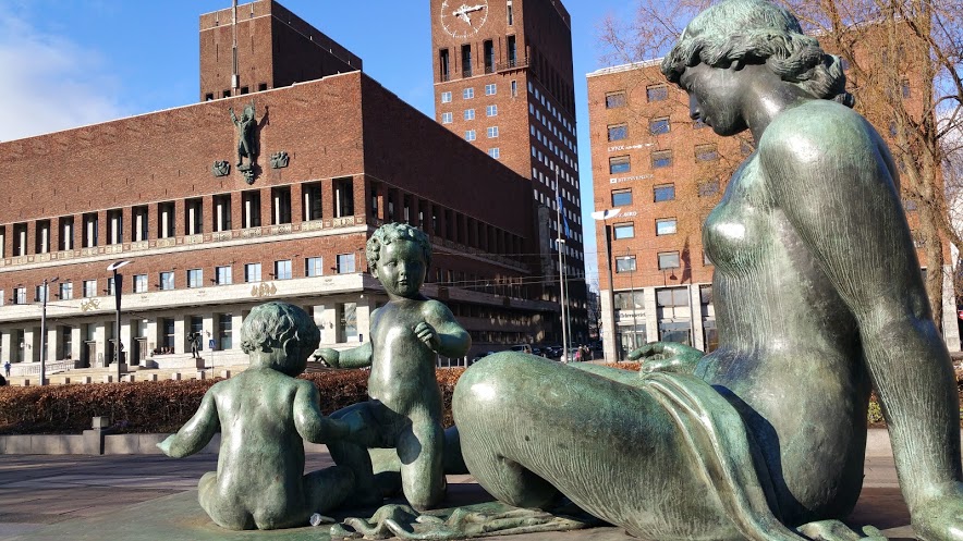 Sculptures in front of Oslo City Hall