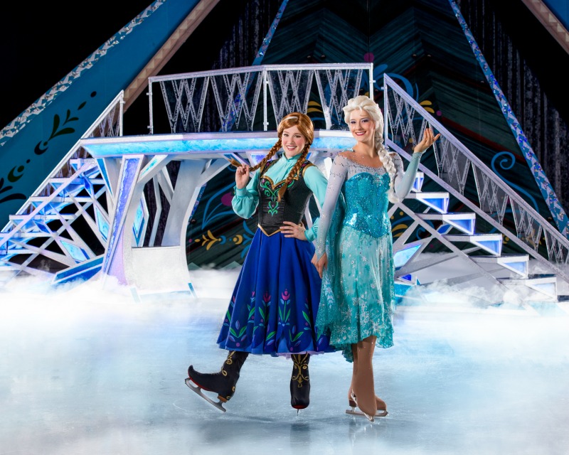 Elsa and anna Frozen on Ice