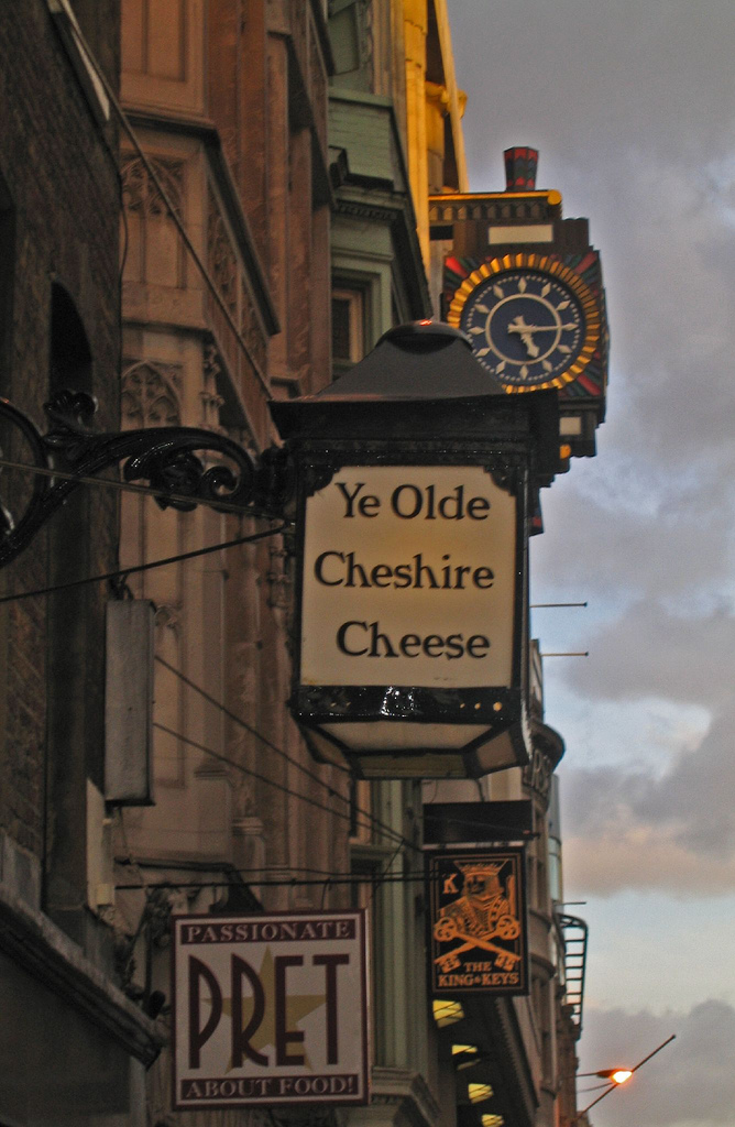 Ye Old Cheshire Cheese, Charles Dickens, London