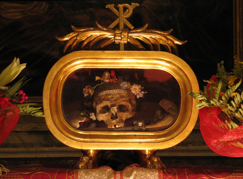 Things to do in Rome, creepy, weird, St. Valentine's Skull,
