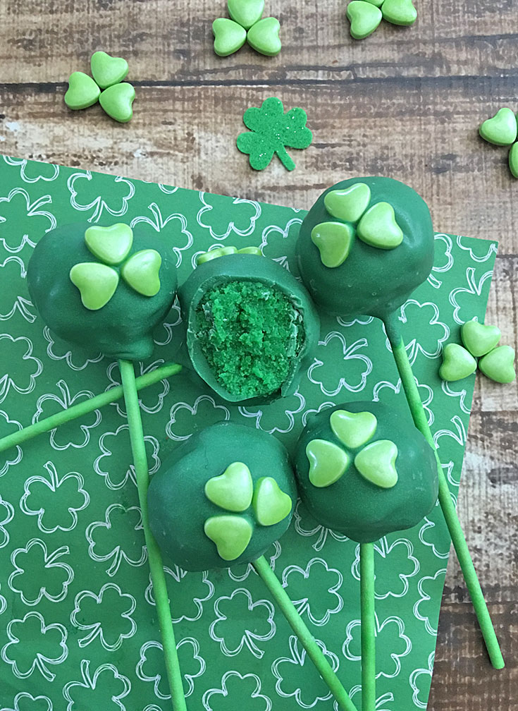 St. Patrick's Day Cake Pops, Cake Pops, recipe