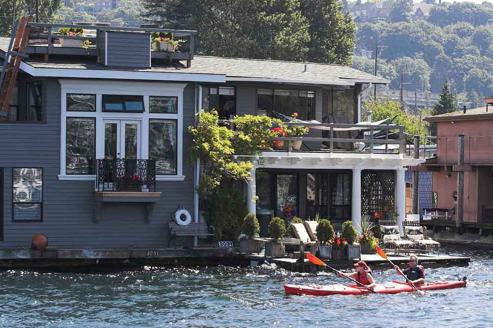 Lake Union, Seattle, houseboat 