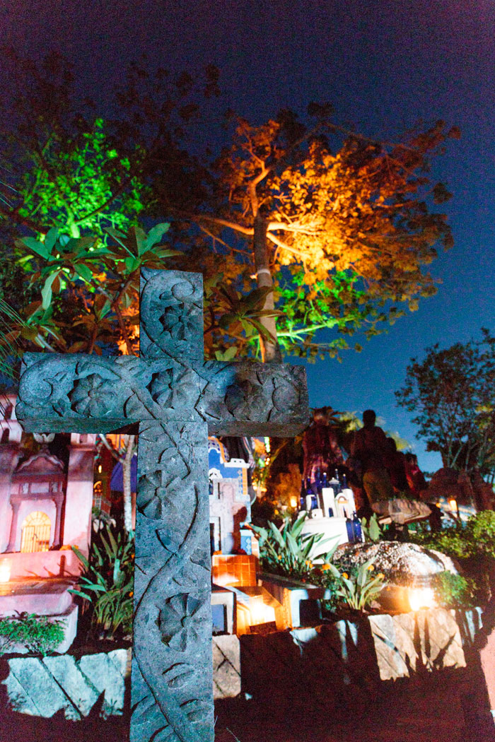 Day of the Dead vacation, Xcaret, Mexico, dia de los muertos, cemetery