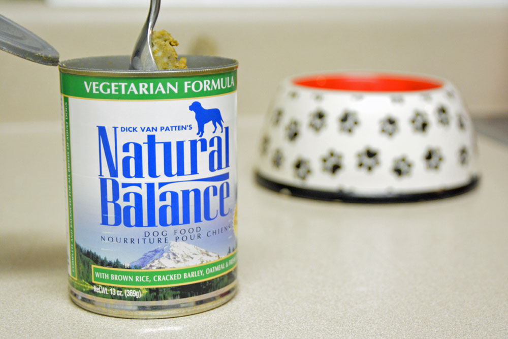 harmful contaminants in pet food, natural balance