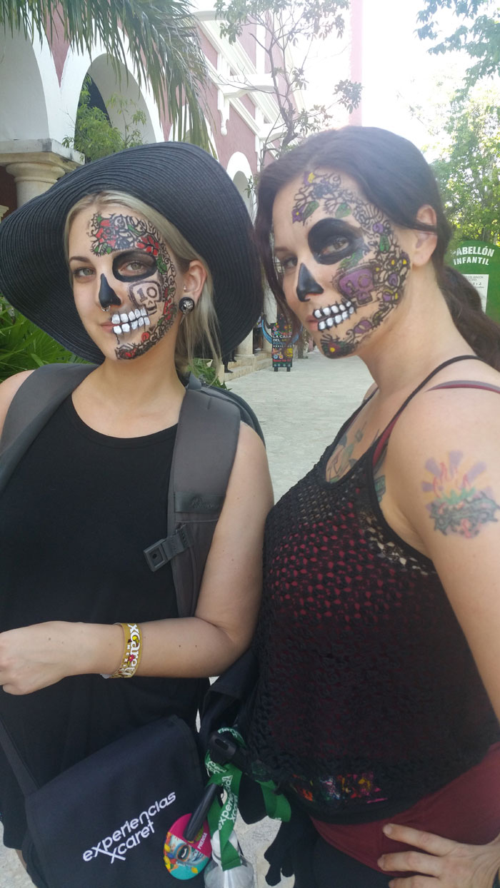 Day of the Dead vacation, Xcaret, Mexico, dia de los muertos, face painting, Christa Thompson, Madison Greer