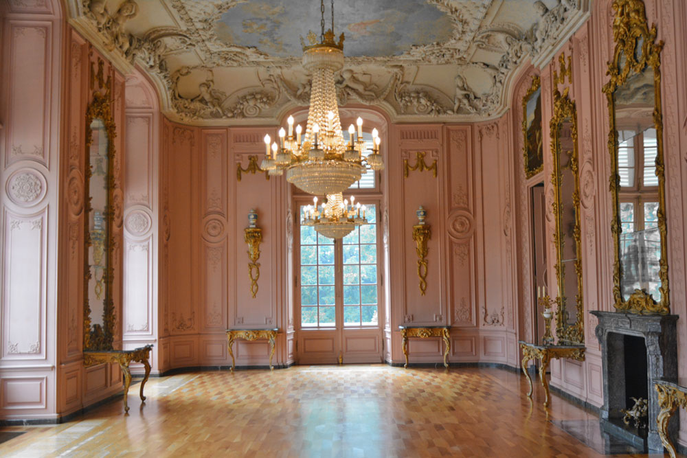 Things to do in Dusseldorf, Benrath Palace