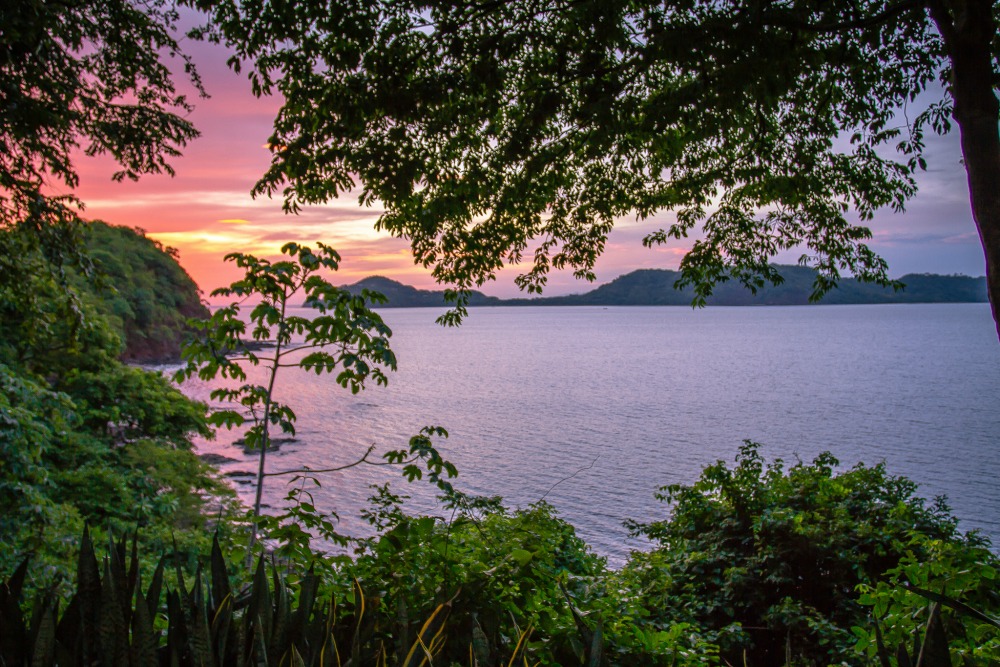 Escape To A Strip Of Paradise With Costa Rica Resorts