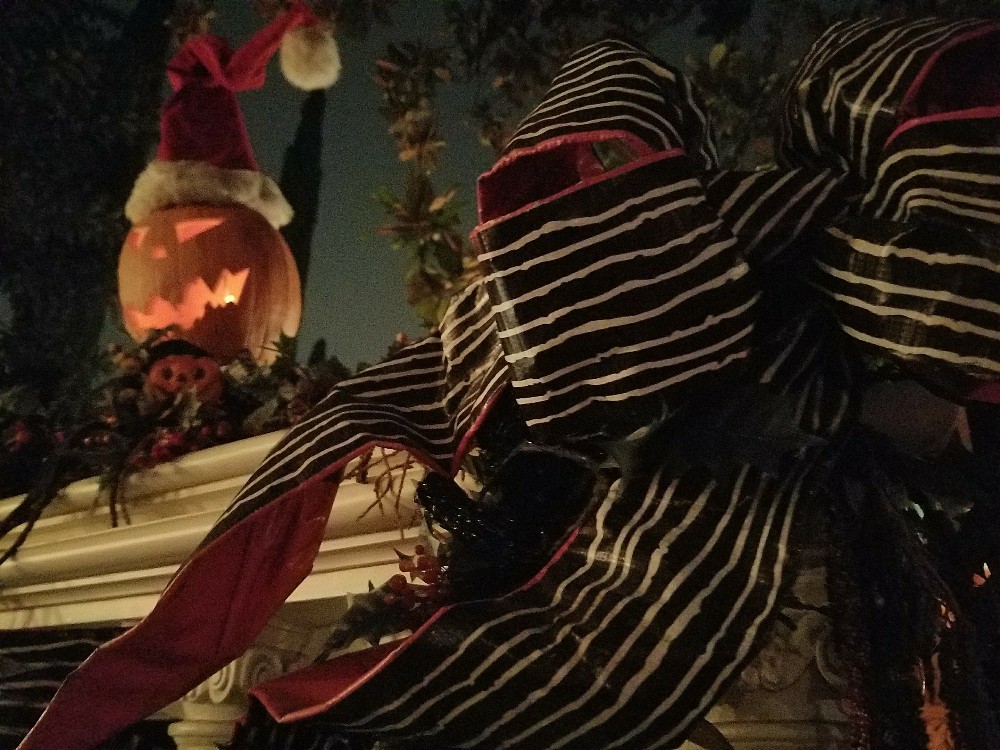 Disneyland Halloweentime, Haunted Mansion, The NIghtmare Before Christmas