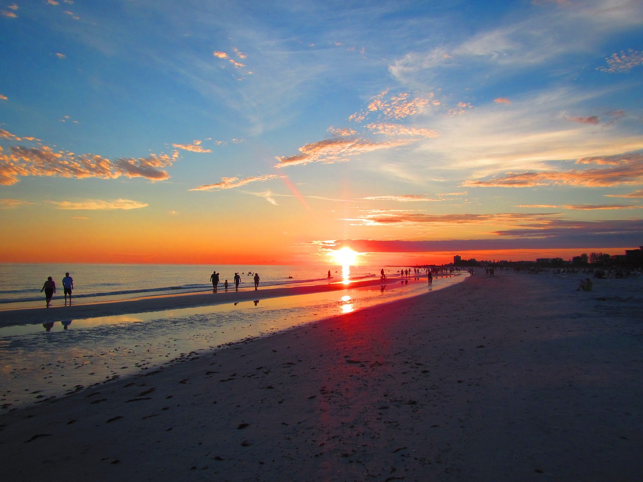 How to Spend a Romantic Weekend in Siesta Key this Valentine’s Day