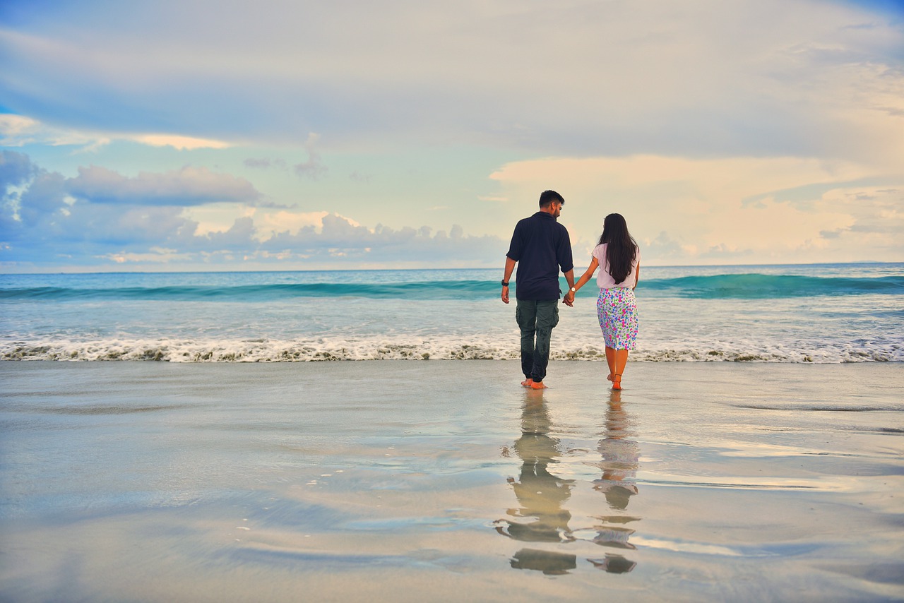 5 Practical Tips for a First Time Couple’s Vacation