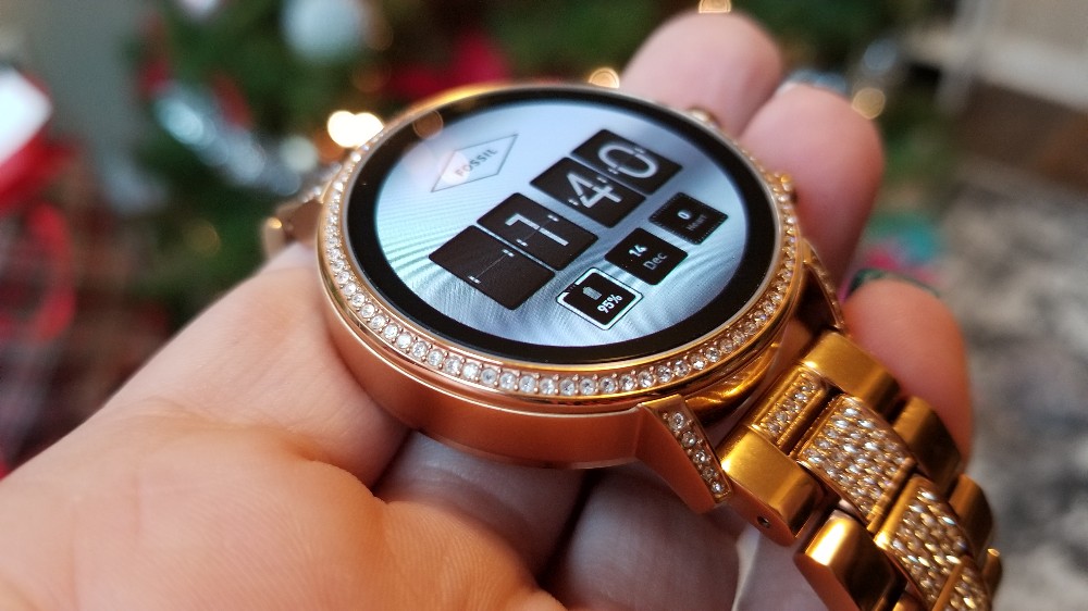 fossil women's smartwatch, Fossil Gen 4 Venture HR review, Tips on buying a watch