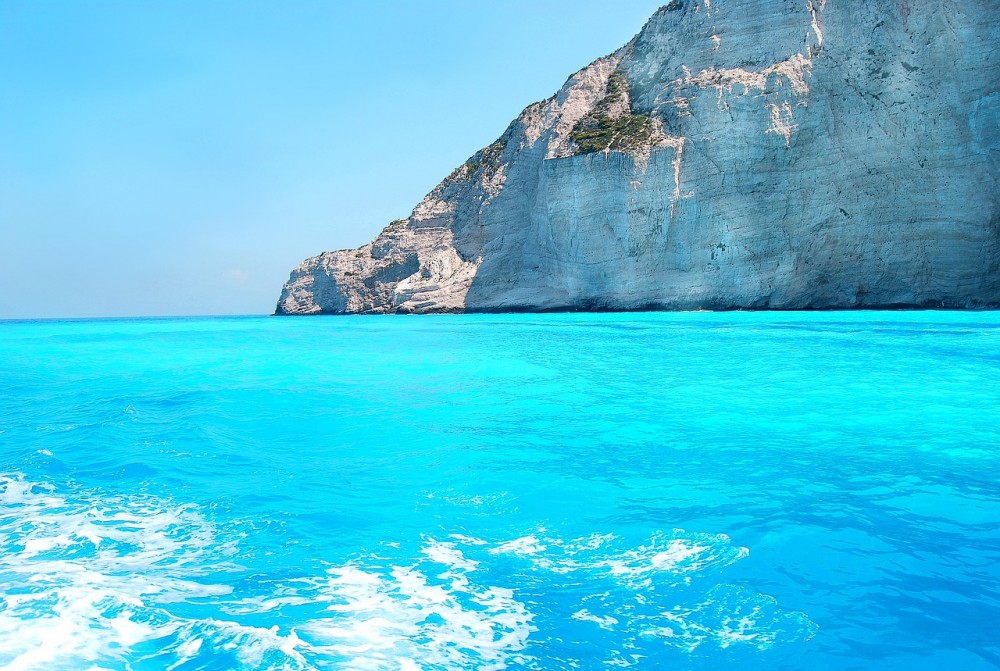 5 Mediterranean Destinations You Can Explore by Yacht Charter