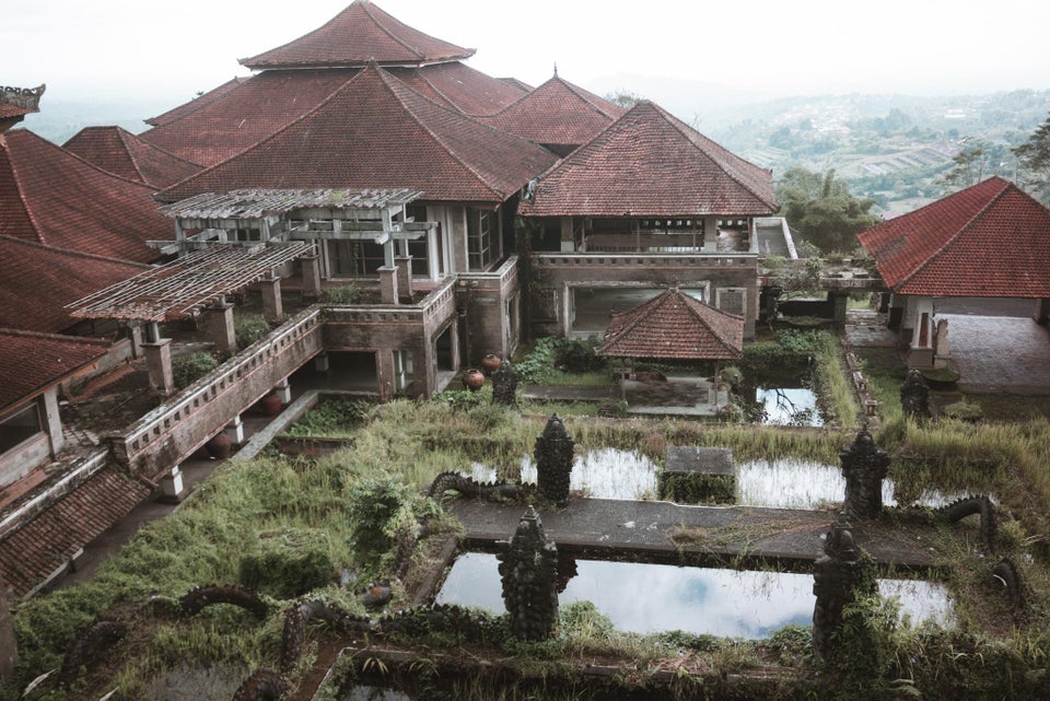 Bali Ghost Hotel