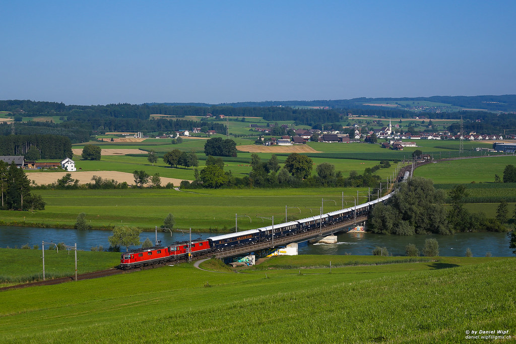 best ways to see Europe, orient-express train