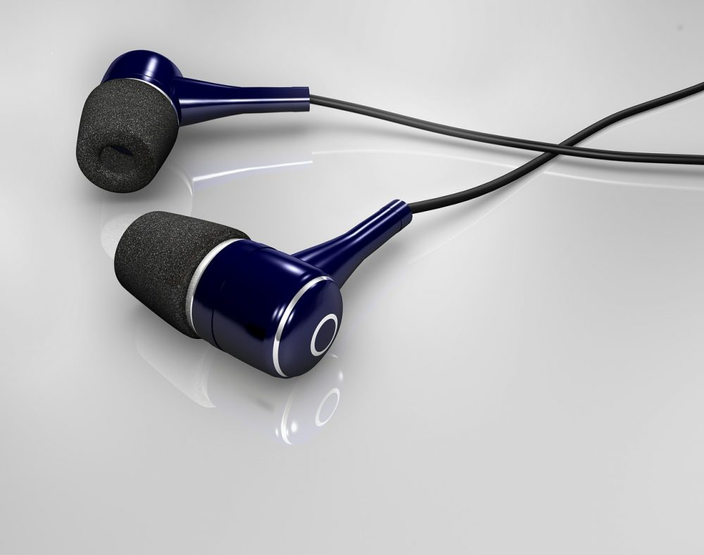 earbuds, wedding gifts for travelers
