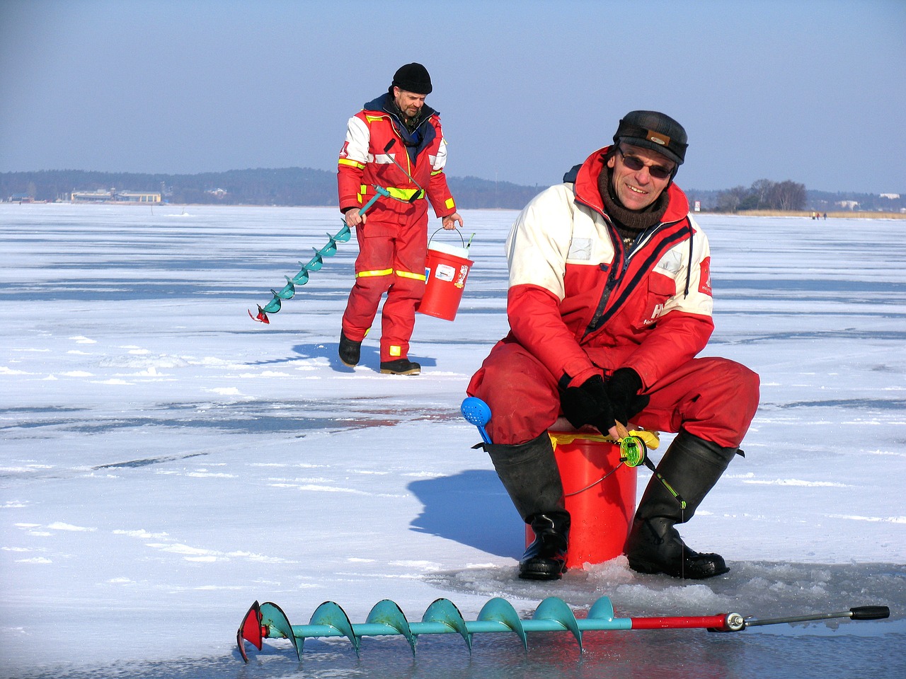 prepare for winter fishing, ice fishing
